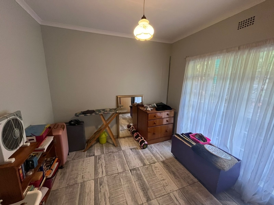 5 Bedroom Property for Sale in Protea Park North West